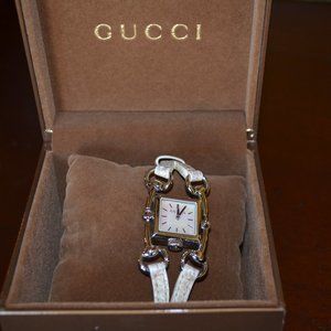 Women’s Gucci Signoria Watch YA116504